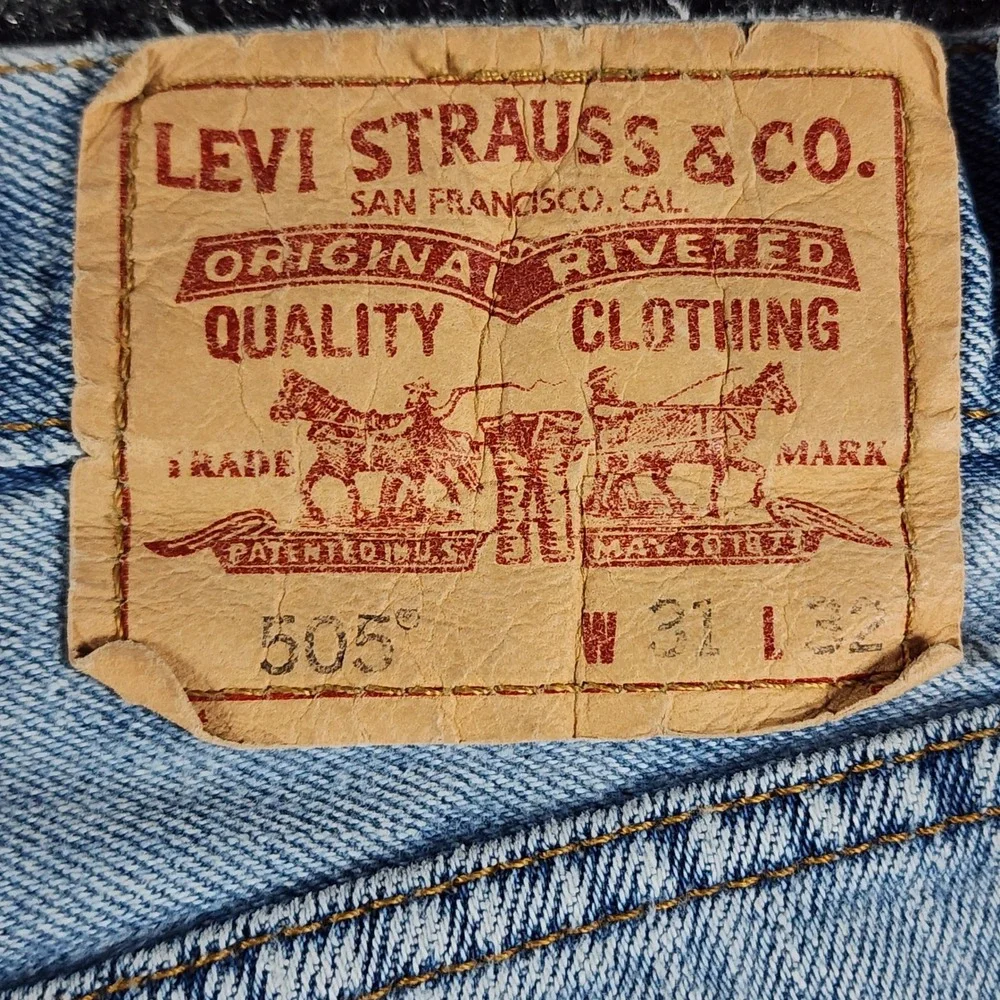 Levi's 505 Regular Fit Jeans Mens 31x32 Fit 30x29.5 Light Wash Straight Leg Y2K